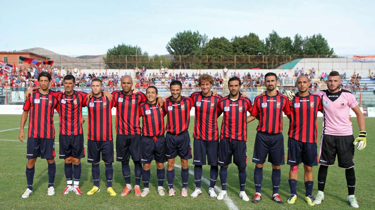 2^ Divisione, Casertana-Tuttocuoio posticipata di mezz'ora
