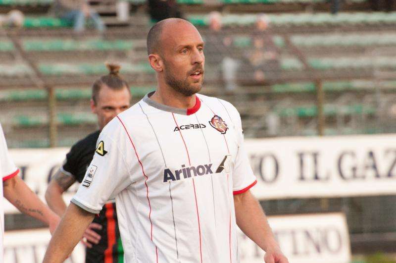 Santarcangelo, occhi sul difensore Briganti