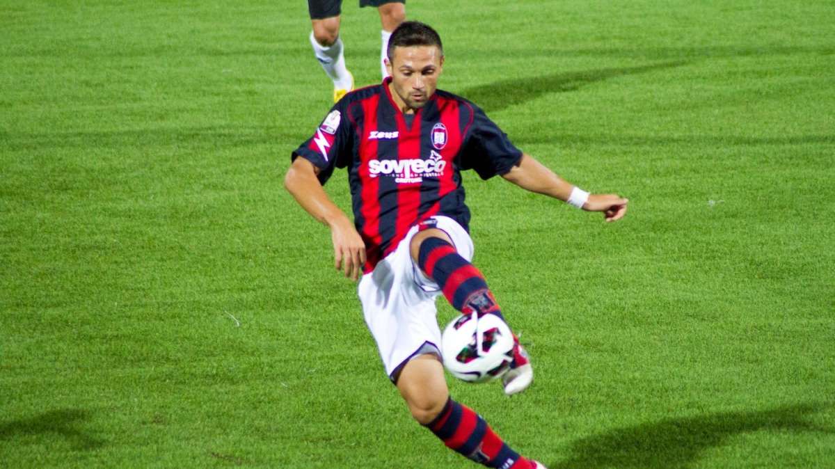 Parla Ciano: "Il Foggia mi vuole e mi ha chiesto al Napoli. Non capisco Di Bari. Il mio agente é Raiola..."