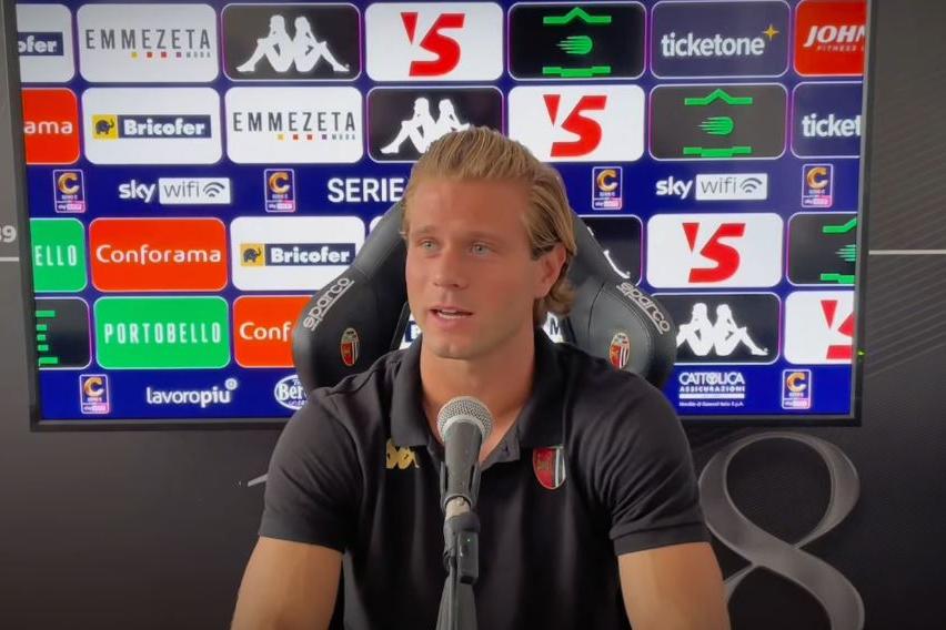 Immagine strip Primo piano n.2