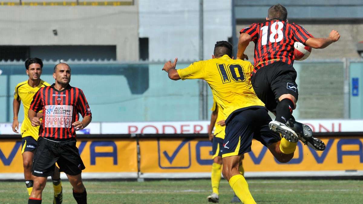 ESCLUSIVA TLP - Sorrento, sondaggio per un calciatore maltese