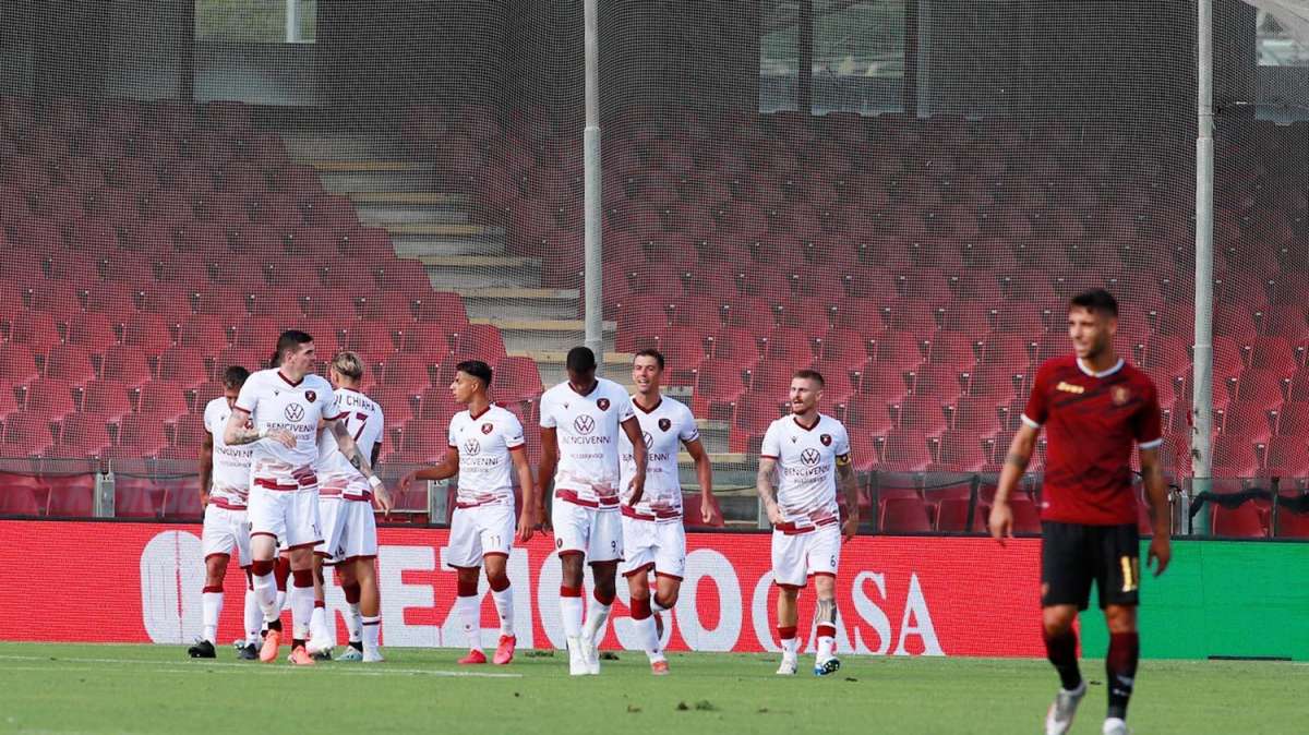 Reggina, in quattro verso la C: Crimi, Montalto, Rossi e Rubin