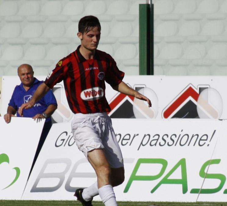 Virtus Francavilla, è quasi fatta per un terzino del Lecce