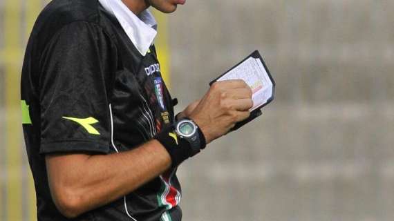 Giudice Sportivo: Carrarese multata dopo il derby di Arezzo