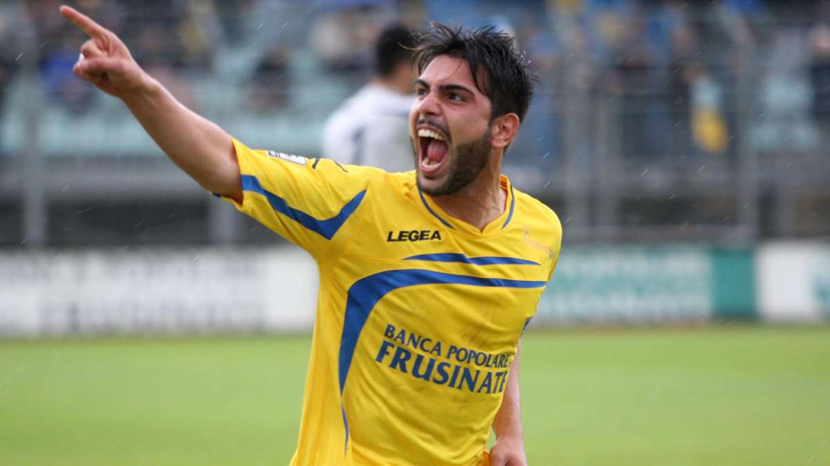 Reggina, una punta verso la rescissione