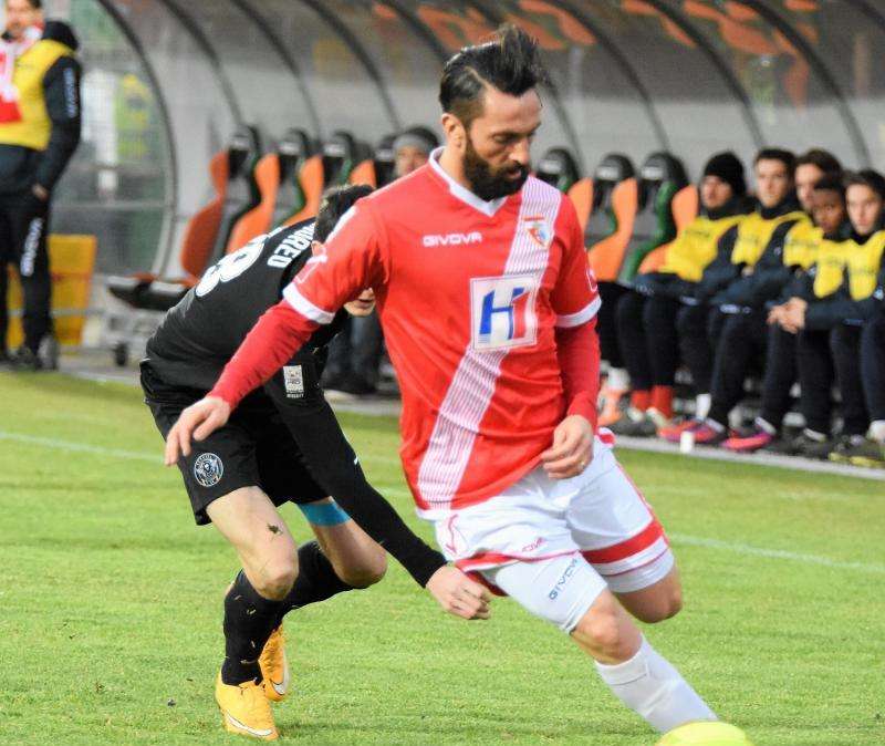 Mantova, Siniscalchi saluta: su di lui tre club