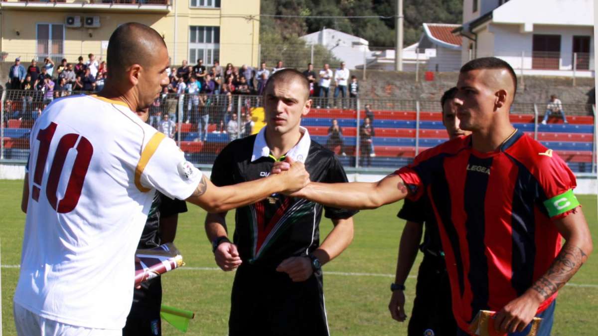 2^ Divisione, Capitan Amaranti trascina il Fano