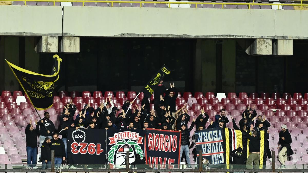 Crotone, per il centrocampo in arrivo l'argentino Rodriguez