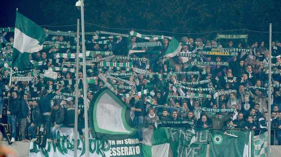 Il logo dell'Us Avellino 1912 va all'asta