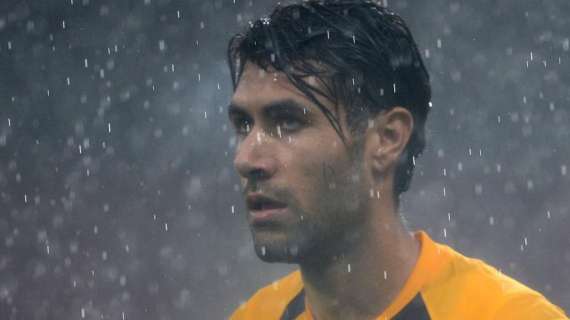 Bari, Pucino e la maglia sarcastica sui mister avversari: "Avevano ragione..."