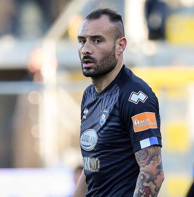Avellino, interesse per il difensore goleador Scognamiglio del Pescara