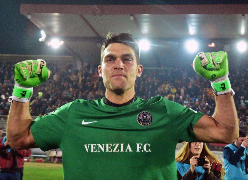 Reggiana, per la porta pressing su Facchin