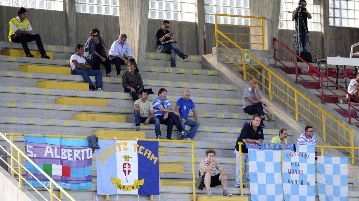 Treviso e Perugia si riprendono la vetta, Savona shock si ritira