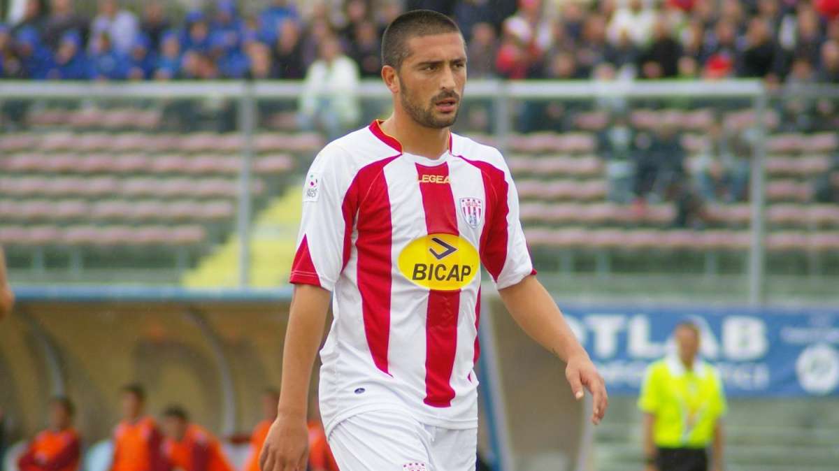 Benevento, Mengoni in scadenza: due club su di lui