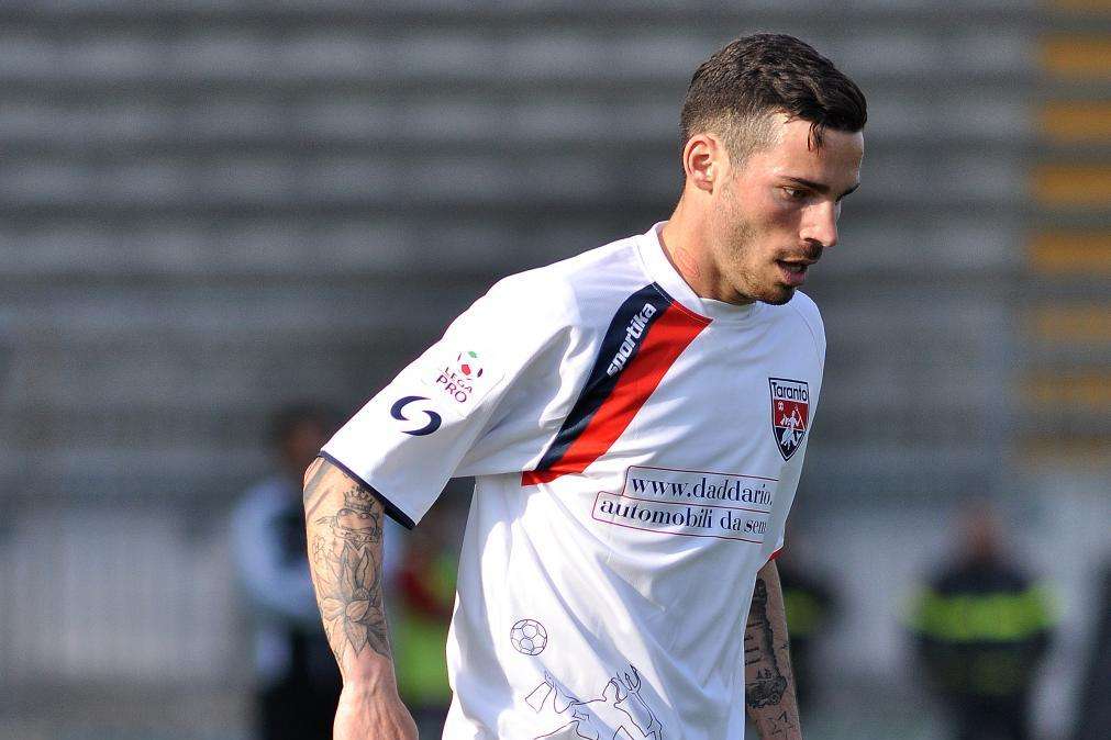 Casertana, biennale per Alessandro