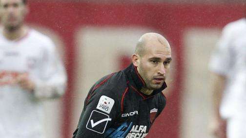 Salernitana, corsa a due per l'attacco