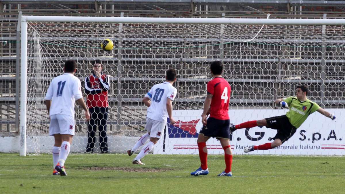 2^ Divisione, il Campobasso travolge la Neapolis
