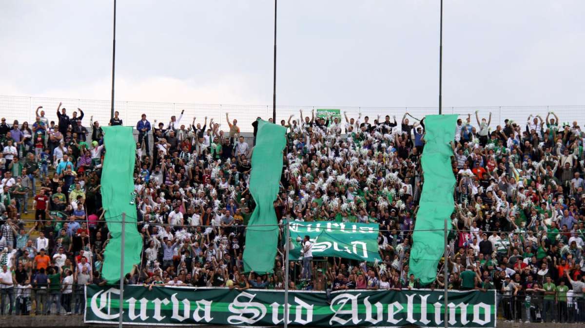 Avellino, Massimiliano Taccone: "Mercato? Fino al 31 gennaio c'è tempo..."