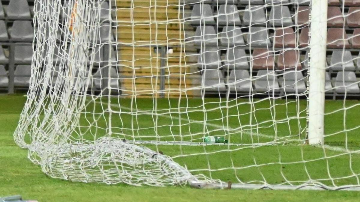 Ternana-Livorno, 1-1 il parziale: Kerrigan risponde a Biondi