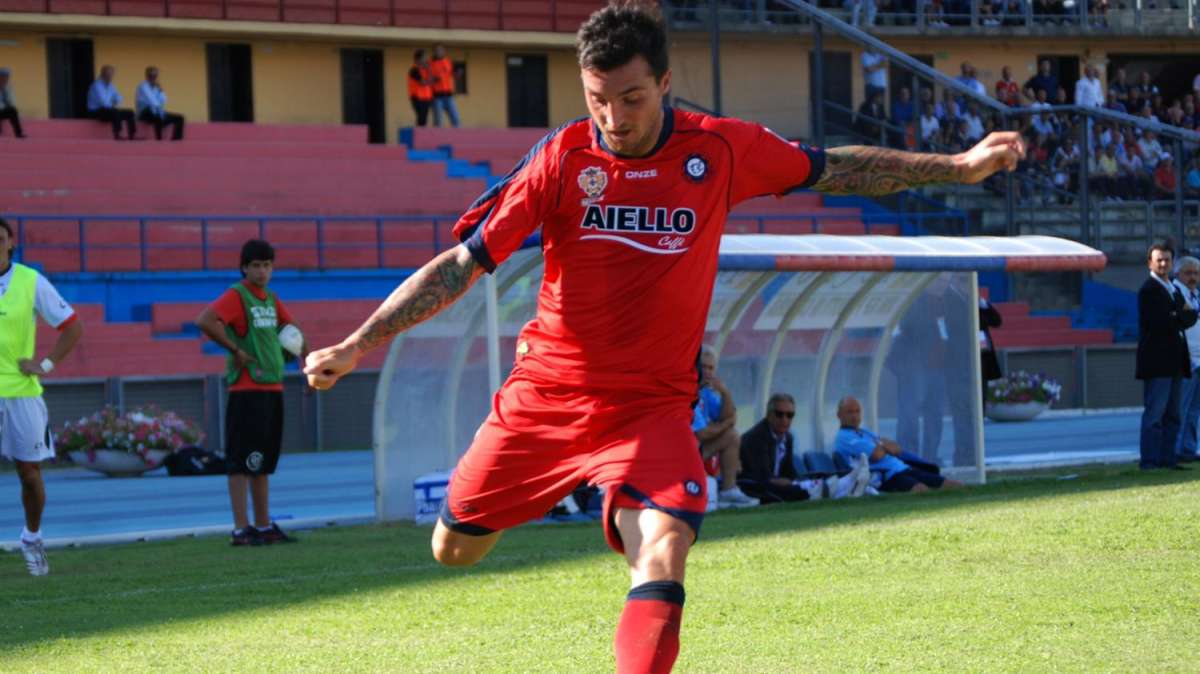 Reggiana, lo svincolato Matteini nel mirino