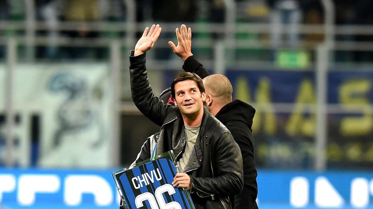 Pescara, con Delli Carri come ds può arrivare Chivu in panchina