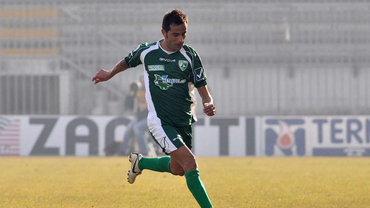 ESCLUSIVA TLP - Casertana, fatta per un difensore ex Avellino