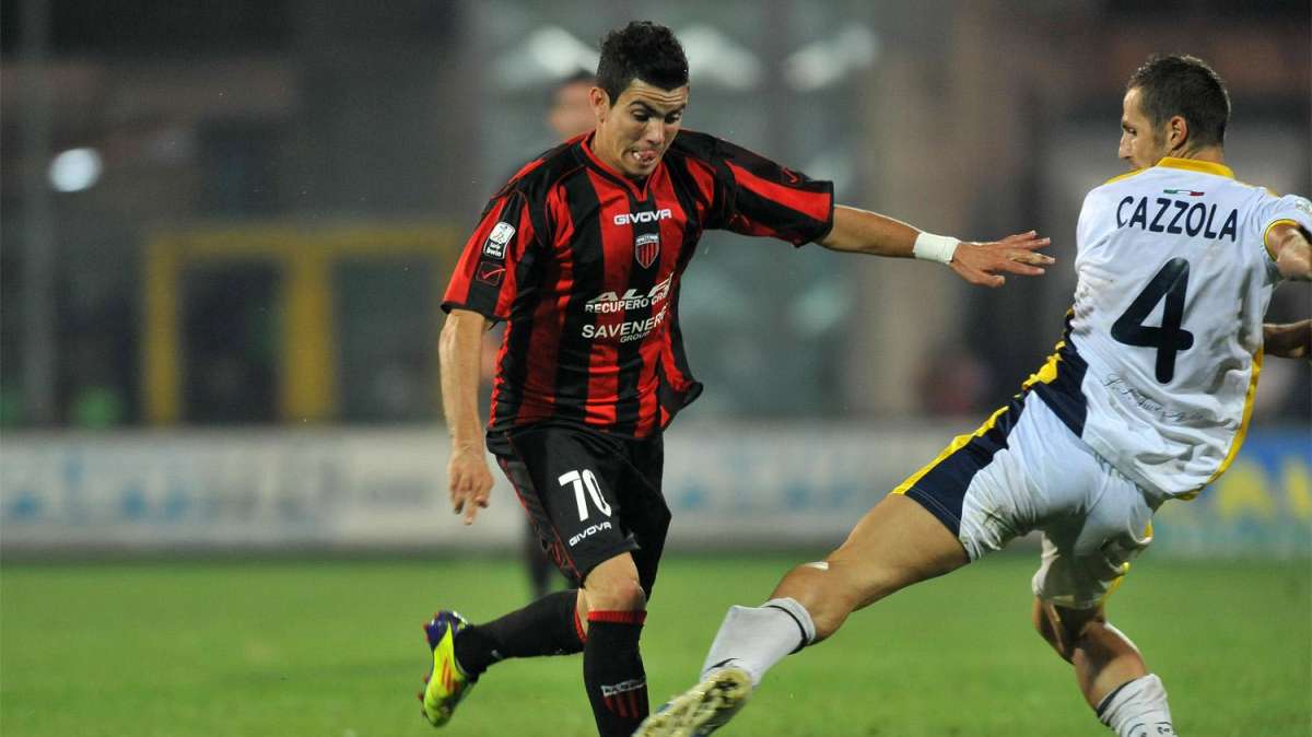 Nocerina, l'ex Farias piace al Catania