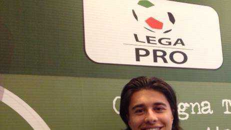 IN PRIMA DIVISIONE DOMINA UNA SQUADRA SENZA CONTRATTO. IL MIRACOLO DEL FERGUSON DELLA LEGA PRO