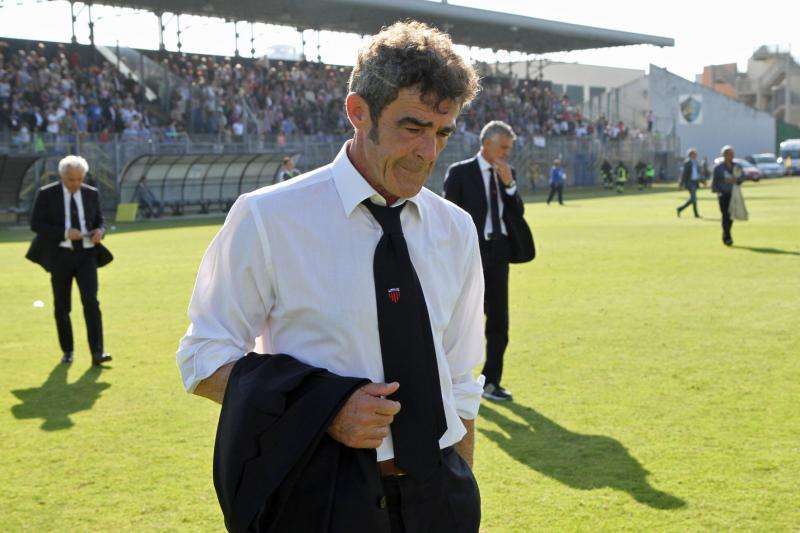 Benevento, l'allenatore non rischia niente