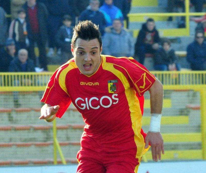 Catanzaro, l'ex Bruzzese scende in Serie D