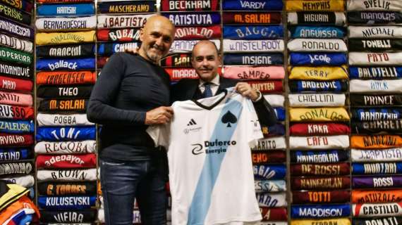 Gli auguri di mister Spalletti all'Entella: "Grazie per la bellissima maglia"