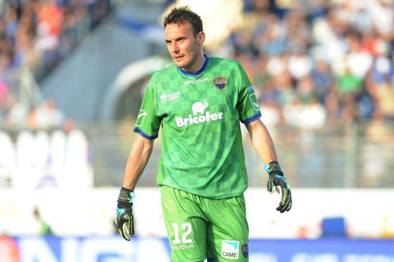 Arezzo, è fatta per il portiere