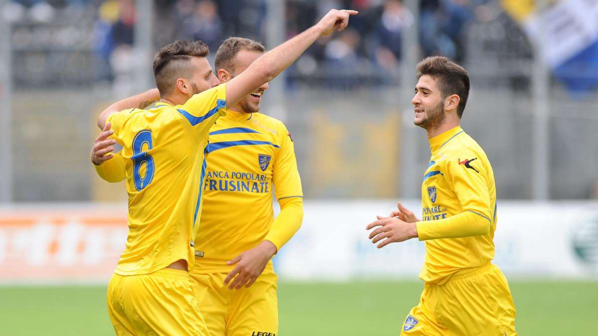 LIVE MILANO - Frosinone, preso un portiere