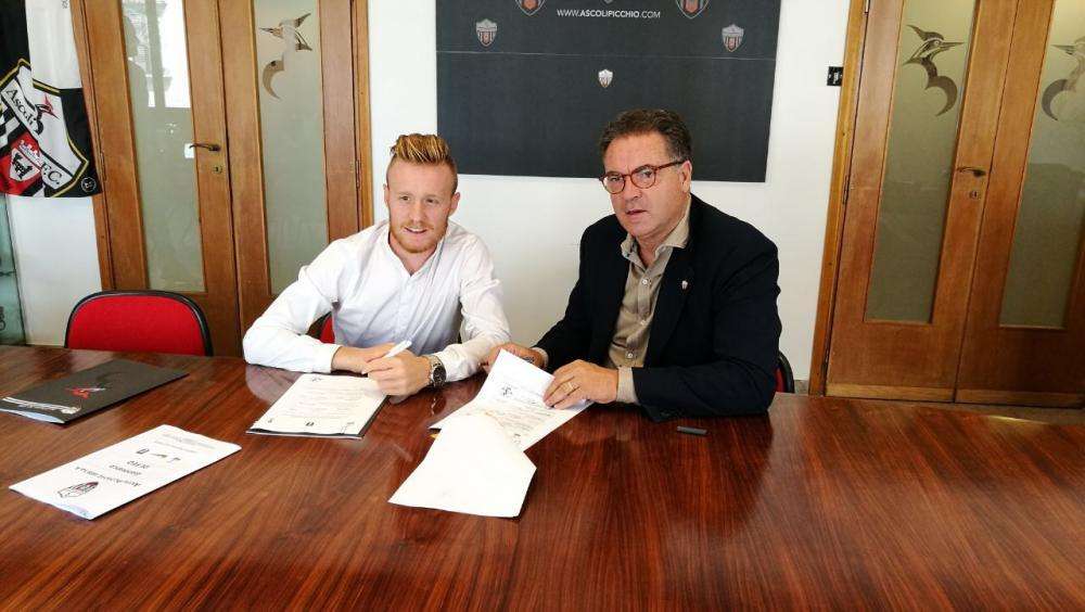 Lucchese, si cerca la spalla di Jovanovic: De Feo in pole