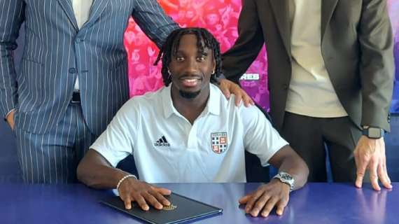 Vis Pesaro, vicino l'esterno Varela Djamanca della Reggiana