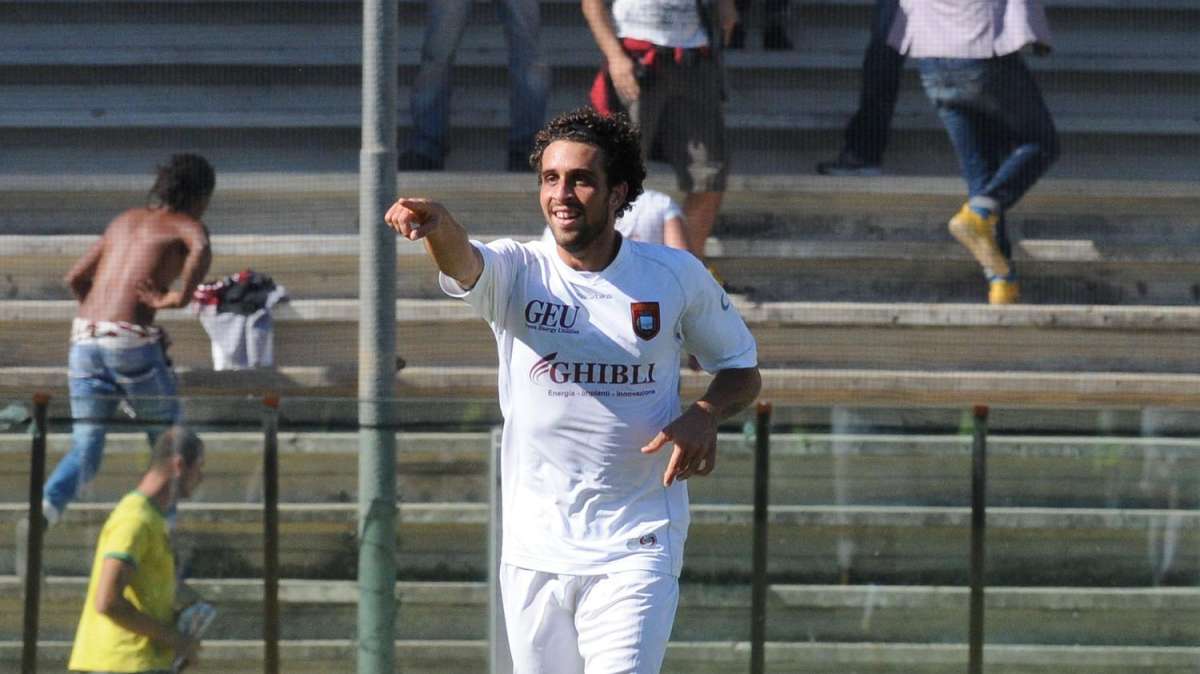 Reggina e Pontedera: fumata nera per Arrighini