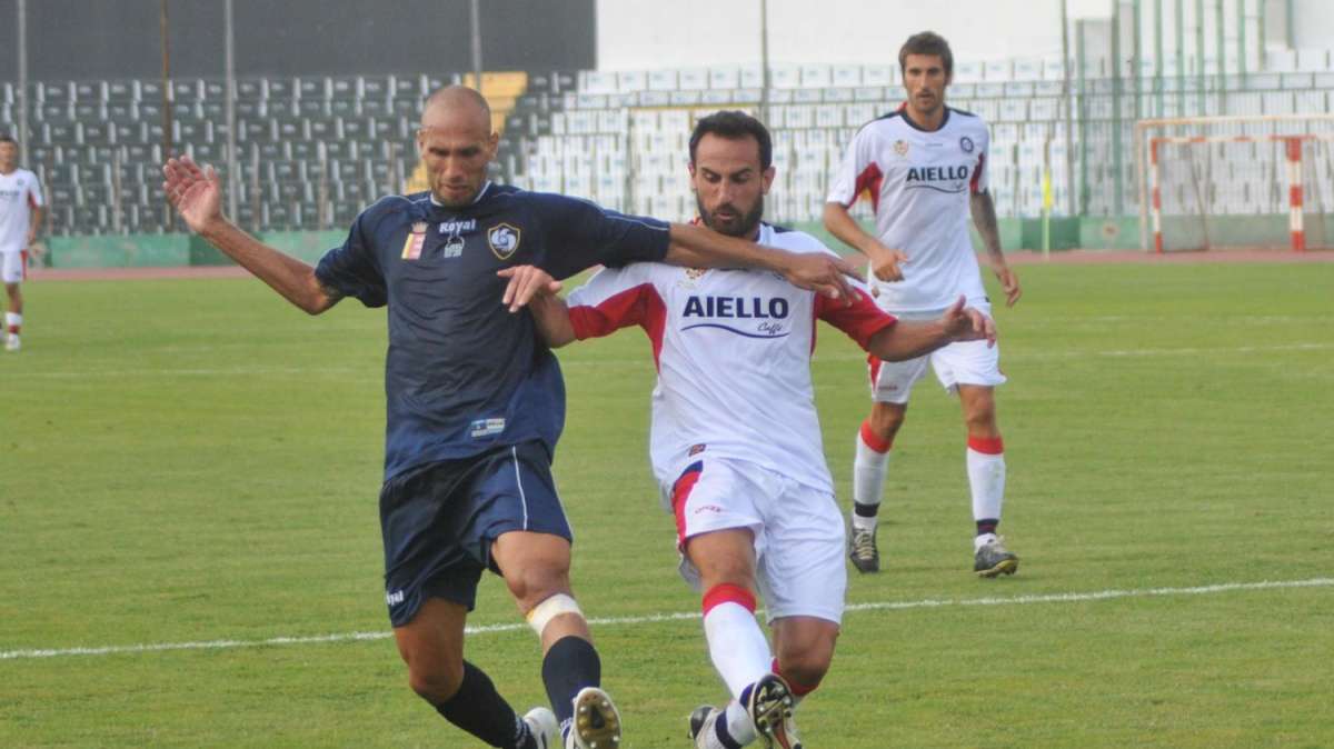 2^ Divisione, impresa della Sanremese: in dieci rimonta il Canavese