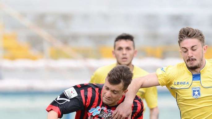 ESCLUSIVA TLP - Lecce, un poker di richieste per Nunzella