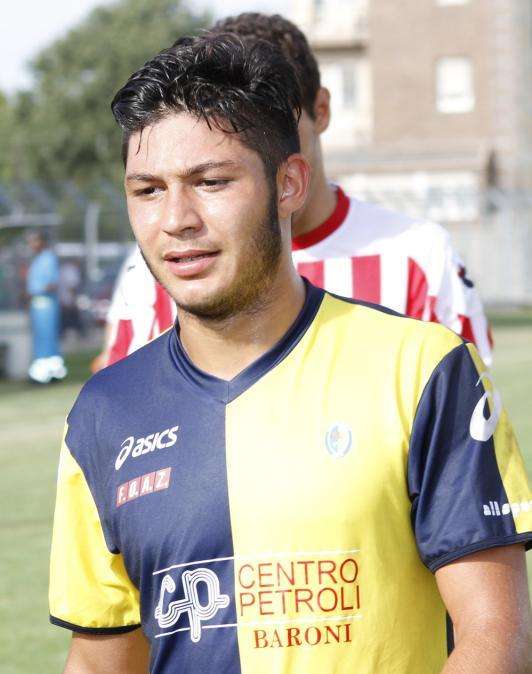 Livorno, fatta per un centrocampista ex Vicenza