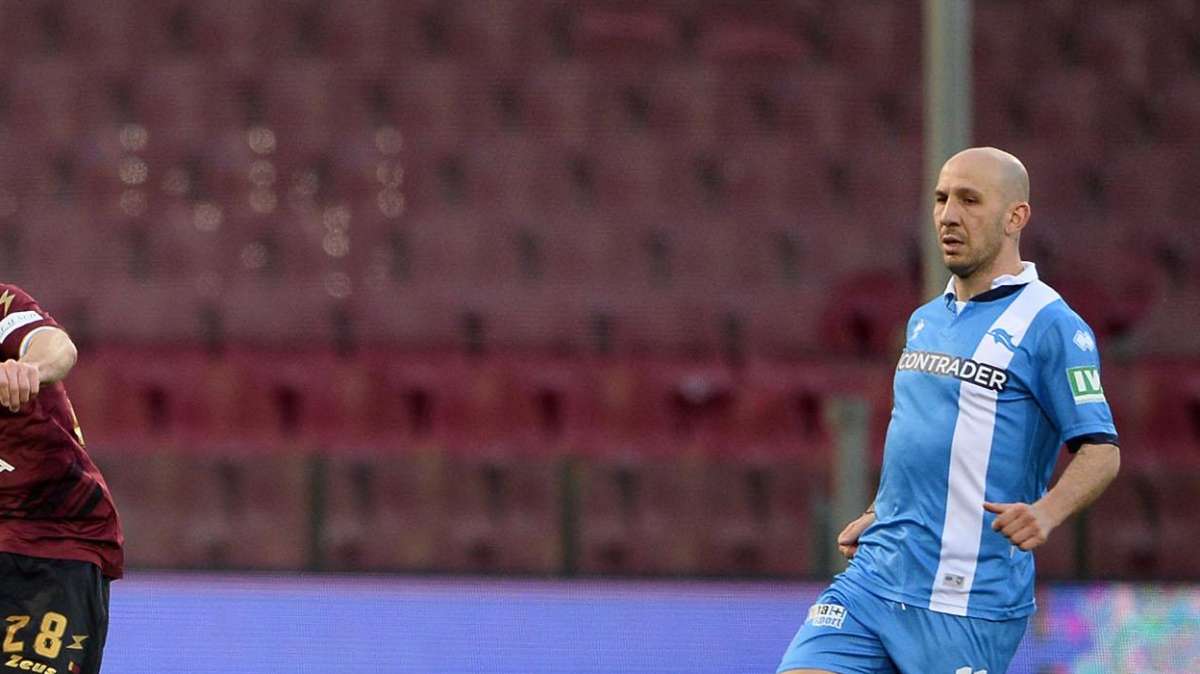 Pescara, si lavora alle uscite: sei giocatori con le valigie pronte