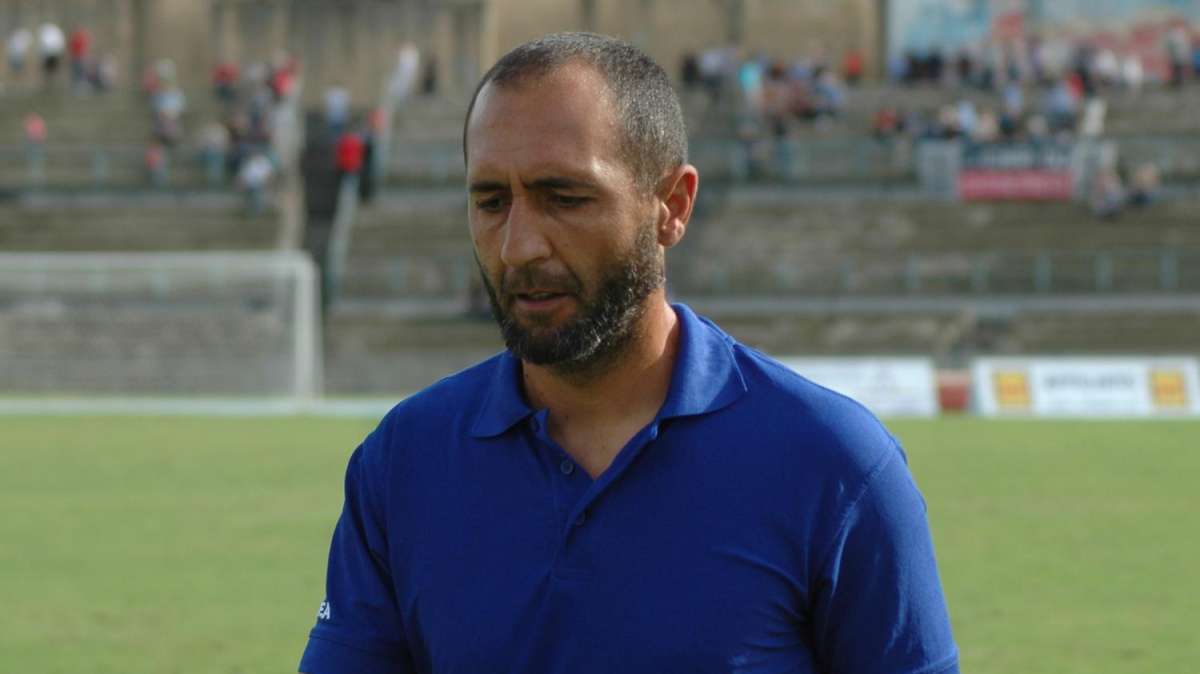 Cosenza, Cappellacci: "Mercato? Priorità in difesa. E su De Rose..."