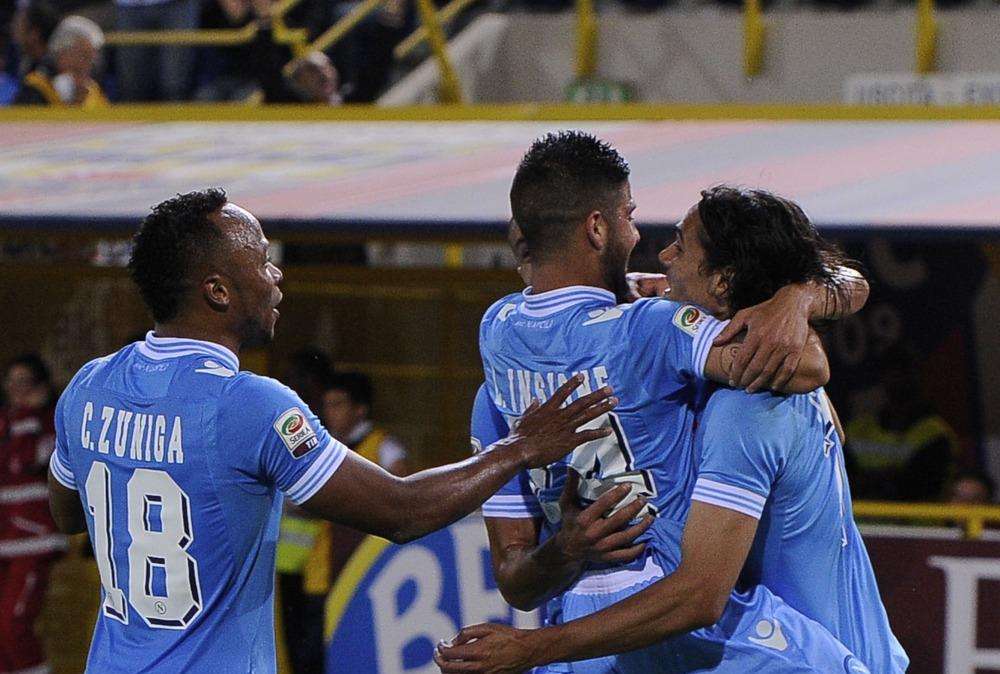Amichevole, cinquina del Napoli alla FeralpiSaló