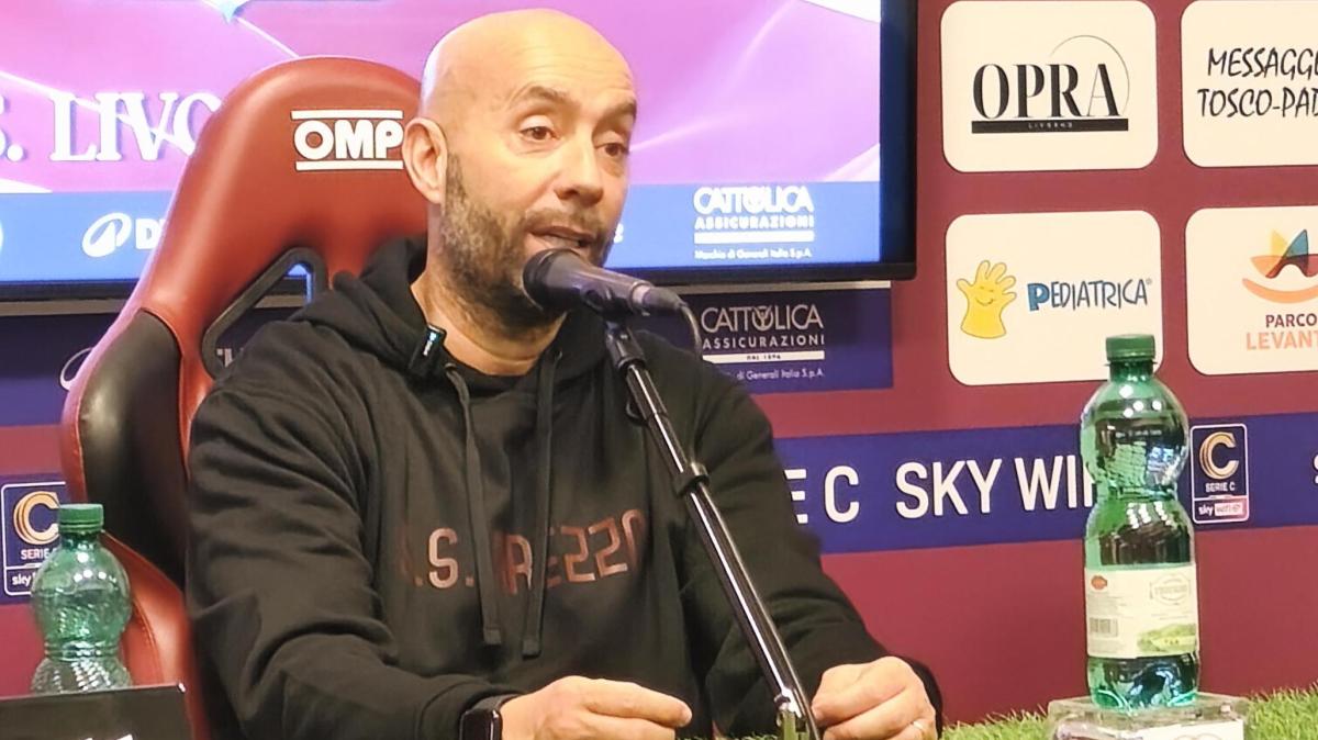 Arezzo, Bucchi: "Con le nostre ambizioni, 3 infortuni in una sola partita sono troppi"