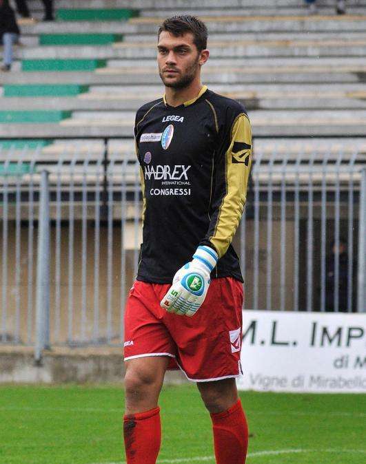 Como, piace un portiere del Pavia