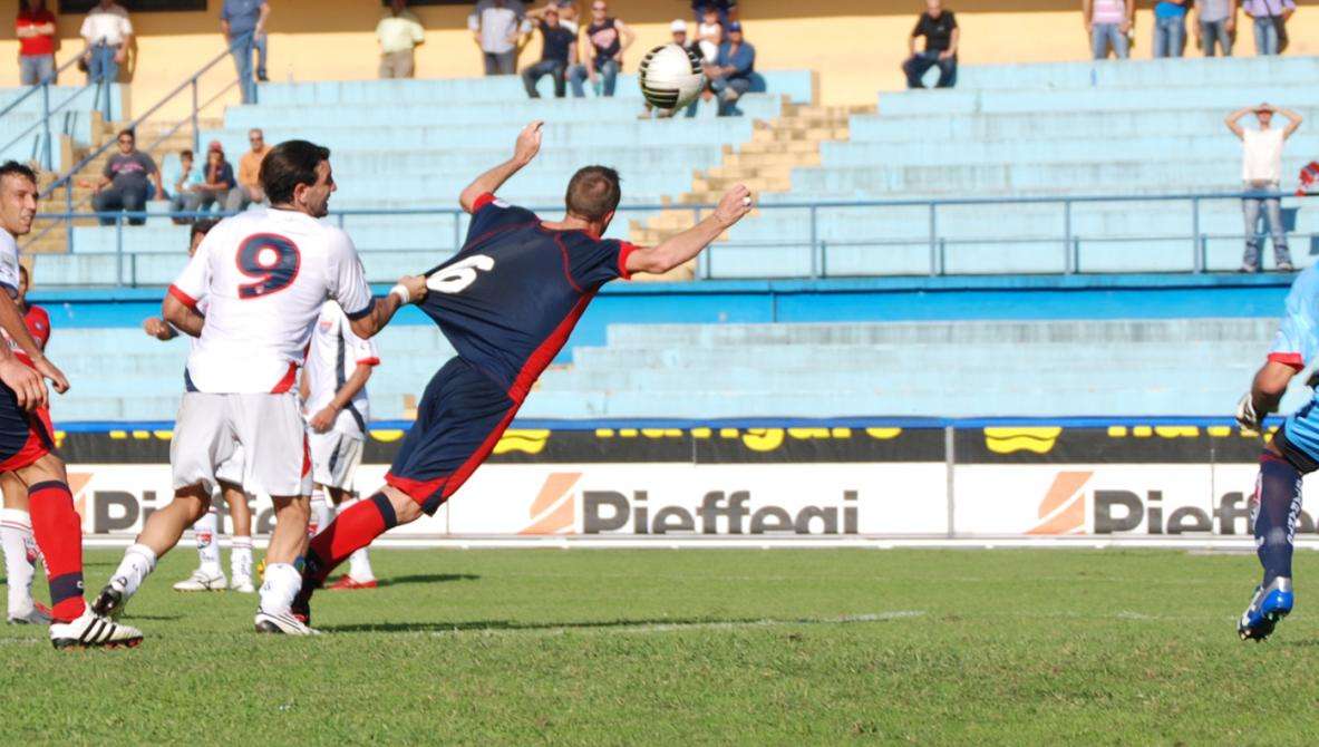 Taranto, per Ferraro anche il Piacenza