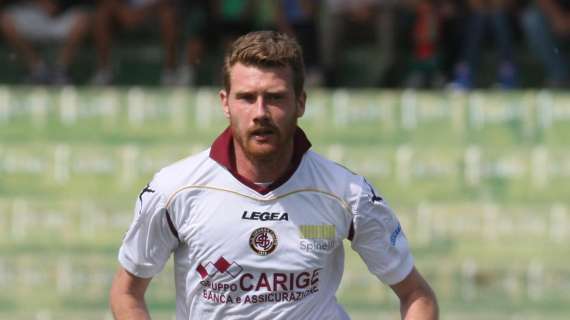 Carrarese, inaugurato il campo sintetico con un'amichevole contro il Livorno