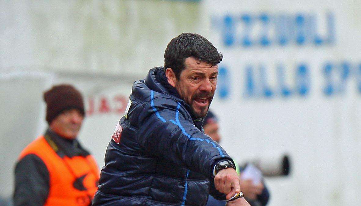 Serie D: Campilongo temporeggia dinanzi all'offerta del Rimini