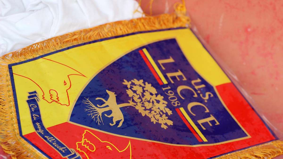 Lecce, piace una punta ungherese 