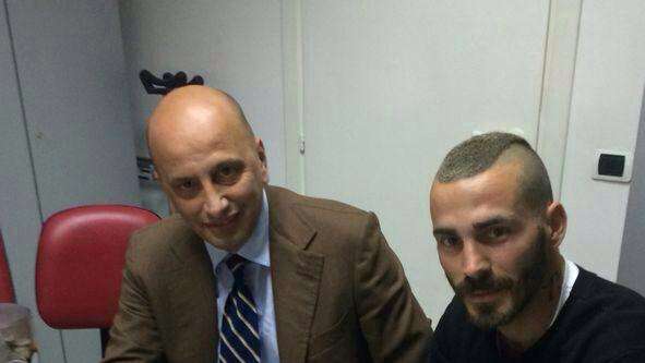 FOTONOTIZIA: Alessandro firma con la Casertana