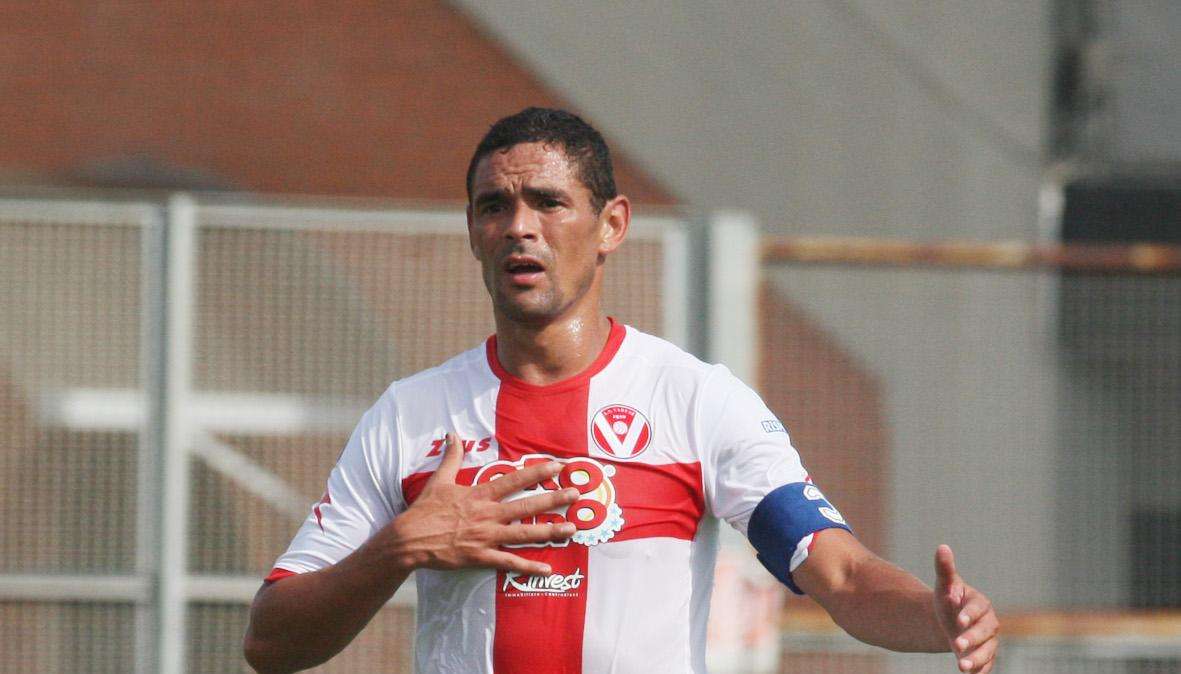 LIVE MILANO - Lecce, Neto spinge per i giallorossi
